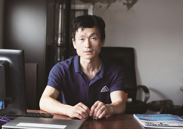 合縱總經理李展山_副本