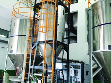 信易模塊化除濕干燥系統用于造粒行業