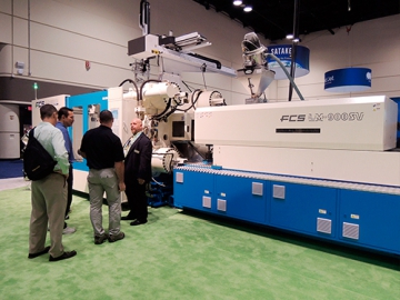 富強鑫二板式精密注塑機：用更小空間、更少能源，創造更大價值！