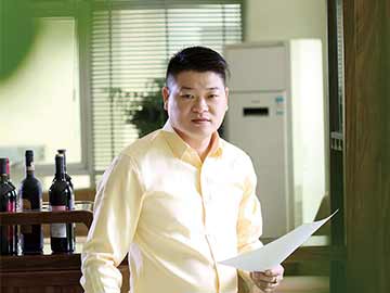 質量與服務齊頭并駕 精岳模具堅定不移走品牌之路