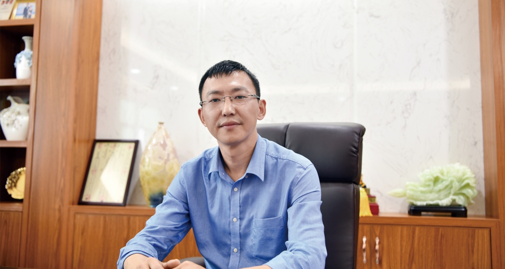 廣東鑫暉達機械科技有限公司董事長李金光 (4)