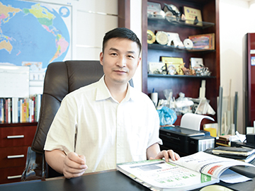 科貝?。簲D出智能化道路上的先行者