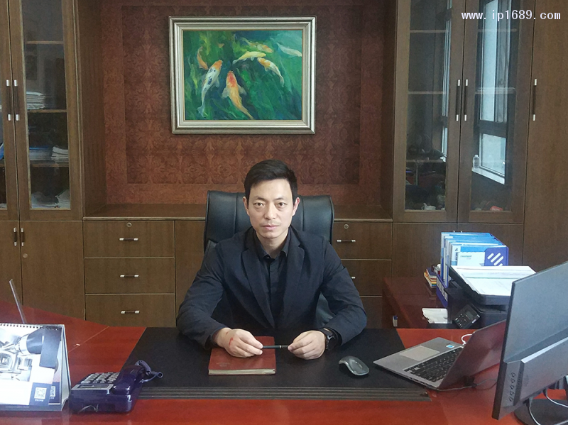 豐鐵塑機蘇州公司副總經理孫峰林