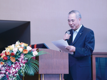 務實開拓，創新持恒