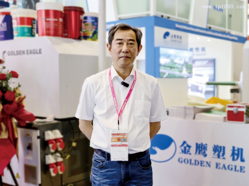 金鷹總經理-潘明忠