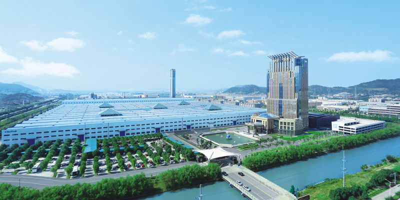 海天塑機在節能減排、綠色生產、資源高效利用及環境管理等方面取得的卓越成效，贏得了廣泛贊譽