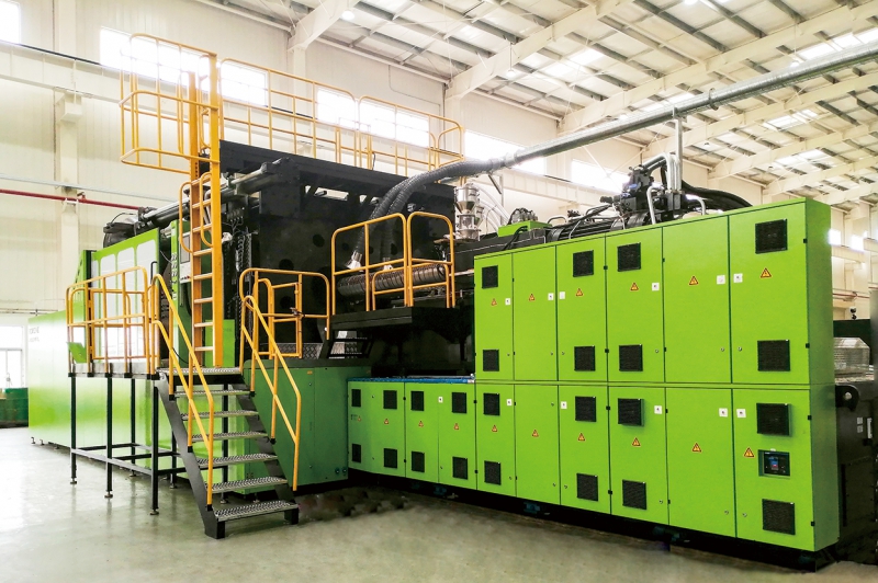 博創大型三色對射注塑機BM3300-MT-ML