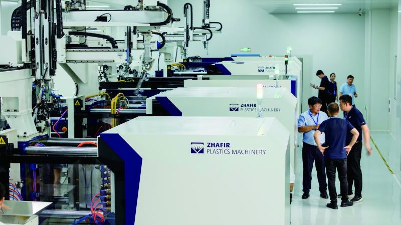 海天國際集中展示了八套針對醫療場景的精密注塑方案